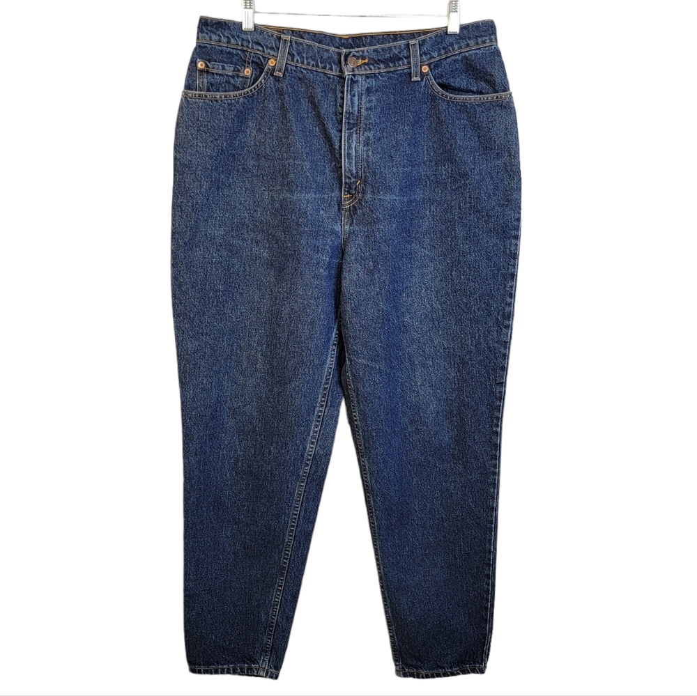 Levi's 550 Relaxed Fit Tapered Leg Vintage 90's Medium Dark Wash Denim Jean 18WS